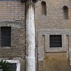 Foto: Colonna - Basilica dei Santissimi Quattro Coronati - sec.XI-XII (Roma) - 6