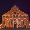 Foto: Vista Notturna della Facciata - Basilica di Sant'Antonio (Padova) - 18