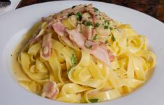 Ricetta - Fettuccine alla Papalina